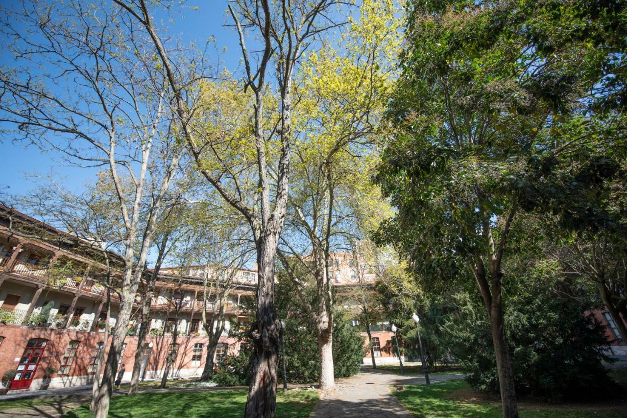 וייאדוליד Espacios Blanco Plaza Del Viejo Coso מראה חיצוני תמונה